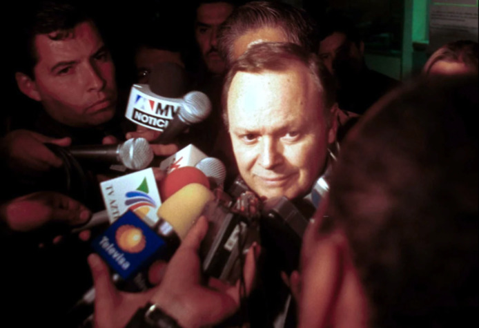 De los escándalos del rescate bancario y Amigos de Fox a denunciado por Grupo Televisa: la caída de Eduardo Fernández