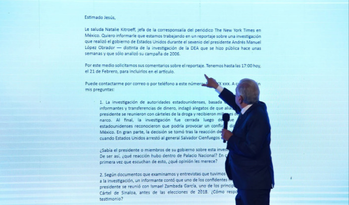 AMLO se queja de censura de YouTube por revelar número de corresponsal del NYT
