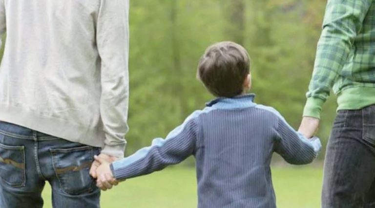 Dan entrada a iniciativa para adopción entre parejas del mismo sexo en Aguascalientes