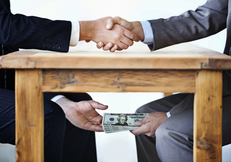 En 2023, 83.1 % de la población consideró frecuente la corrupción 