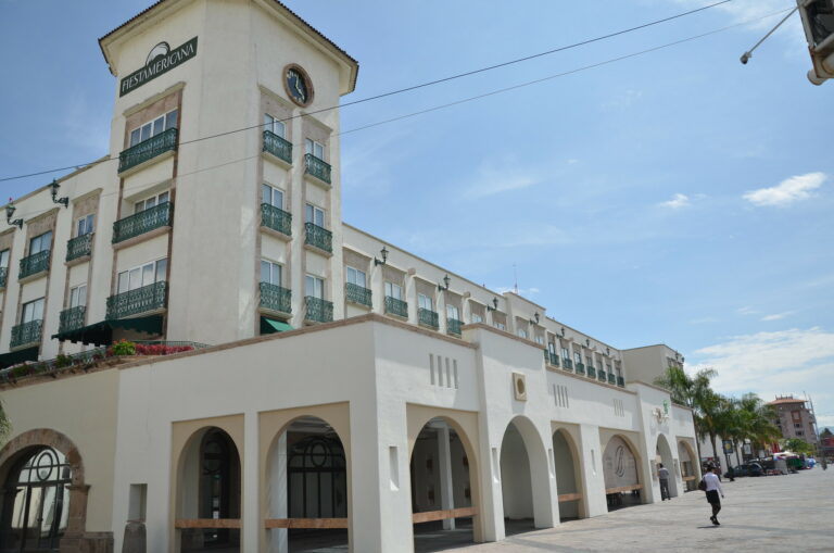 Secretaría de Turismo no regula tarifas de hoteles durante la Feria Nacional de San Marcos