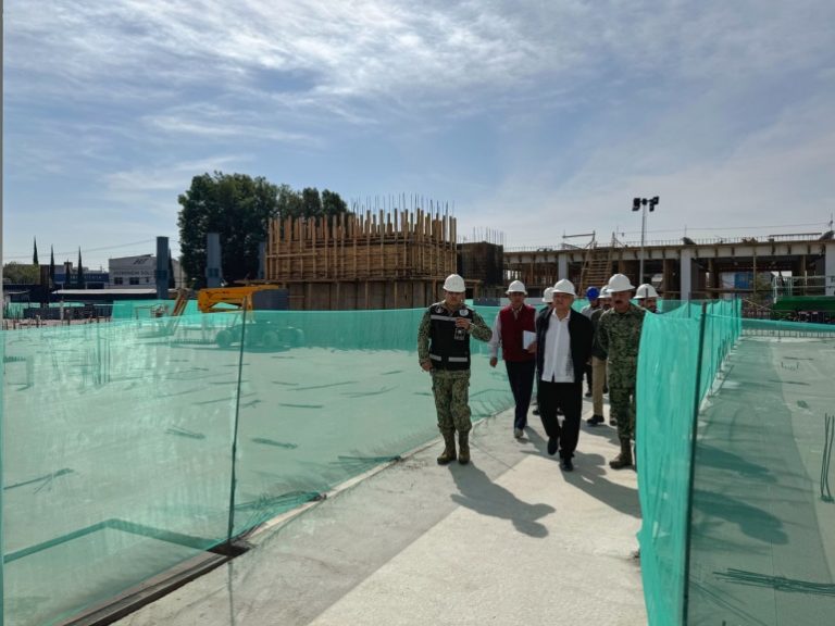 AMLO recorrió hospitales en Puebla y Tlaxcala