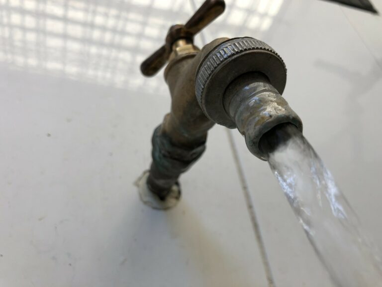 Se implementarán operativos para sancionar a quienes desperdicien agua este sábado de Gloria en Aguascalientes