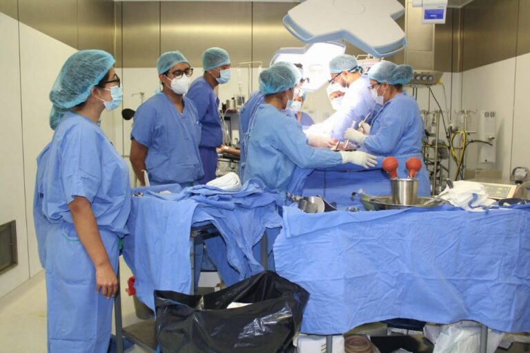 Falta de especialistas atrasa cirugías en Aguascalientes