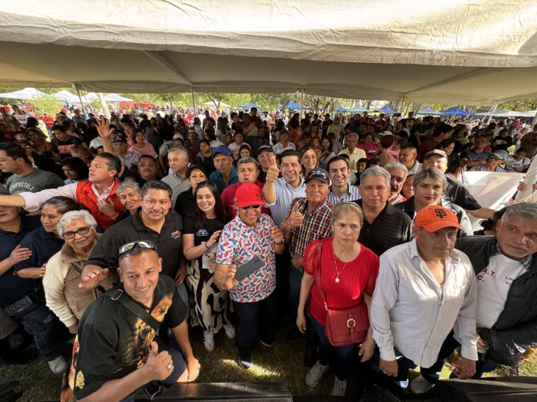 Reconoce municipio la gran labor de comerciantes tianguistas