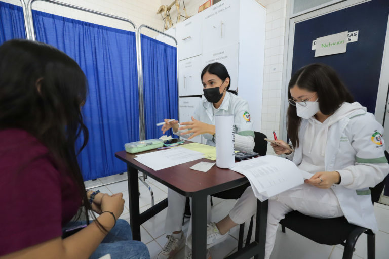 UAA lleva servicios de salud a estudiantes de su Campus Norte 