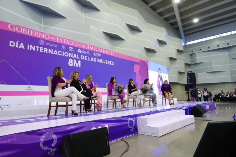 Existe un rezago para las mujeres en política: Tere Jiménez