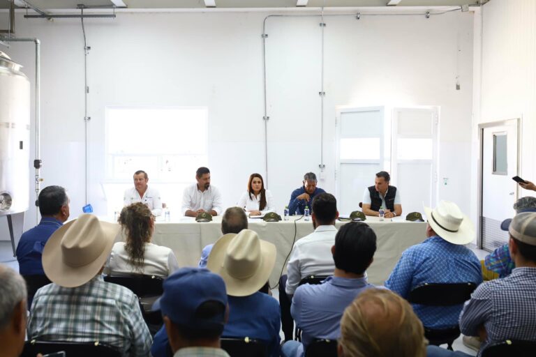 Gobierno del Estado de Aguascalientes define plan de acción para apoyar al sector lechero 