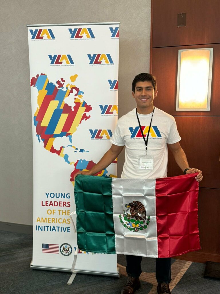 Egresado de la UAA es seleccionado para programa Jóvenes Líderes de las Américas 