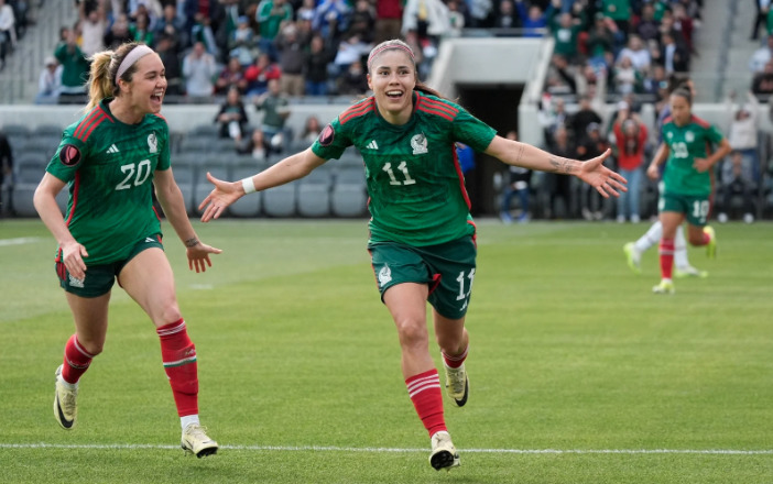 México vence 3-2 a Paraguay y avanza a semifinales de la Copa Oro W