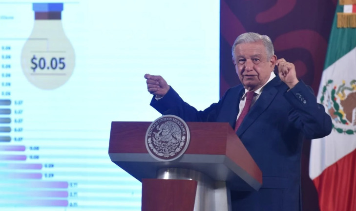 AMLO presume que México es el segundo país de la OCDE con la electricidad más barata