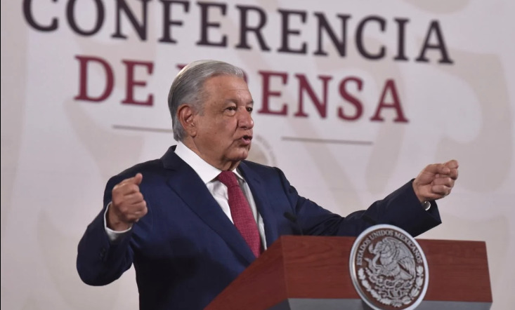 Si Salinas Pliego presenta pruebas del robo a pensiones, yo pongo la denuncia: AMLO