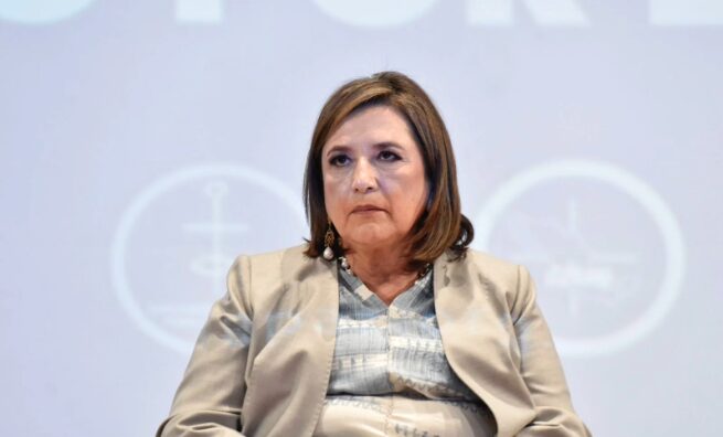 Ante obispos,  Gálvez se declara católica, critica inseguridad e insiste en sus propuestas