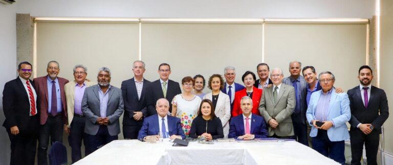 Se reúne gobernadora con la asociación Aguascalientes Gran Visión