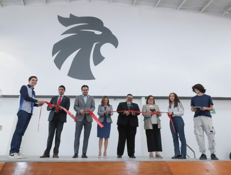 Bachillerato de la UAA lleva la 5ª Feria del Libro a sus planteles Central y Oriente