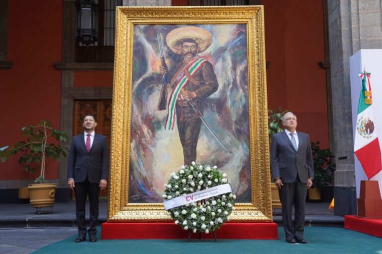 Presidente rinde homenaje a Emiliano Zapata en su 105 aniversario luctuoso 