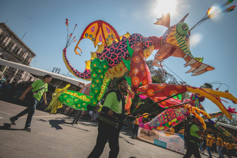 Mañana se celebra el día principal de la Feria Nacional de San Marcos con el Desfile de Primavera