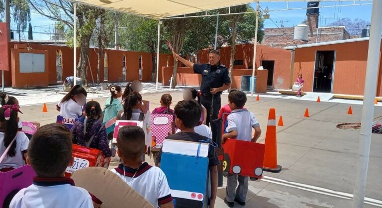 Se imparte educación vial a niñas y niños de Jesús María 