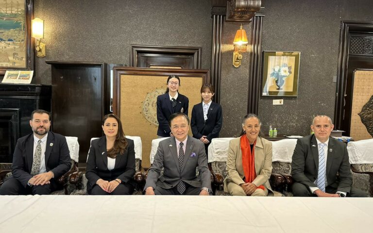 Realizó Tere Jiménez gira de trabajo por Japón y China