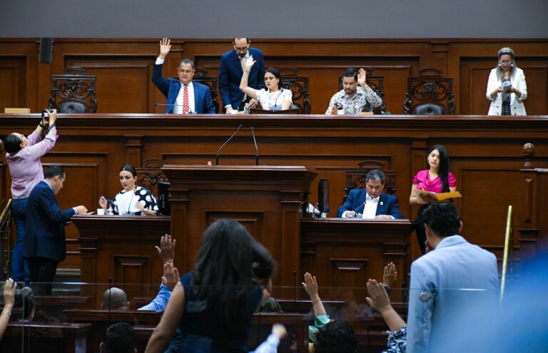 Históricamente los gobiernos han sido malos administradores