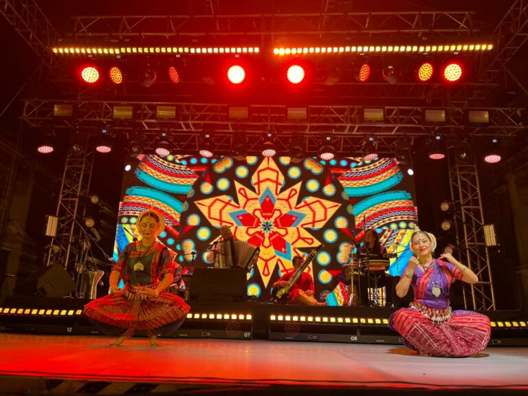 Ensamble Murash se presentó en el Corredor Cultural Carranza