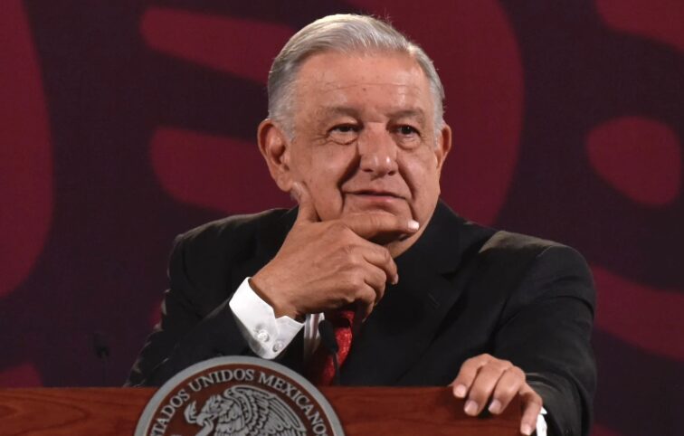 Acusan que TikTok difundido por AMLO deja en el olvido a víctimas reales de la L12 del Metro 