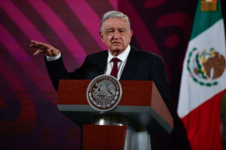 “¡Zafo!”, AMLO refuta provocaciones de Salinas Pliego 