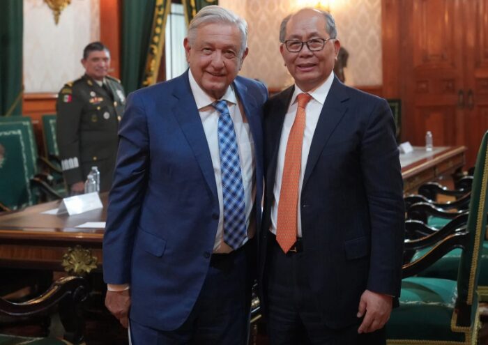 Control de tráfico de precursores químicos, tema entre AMLO y delegación china 