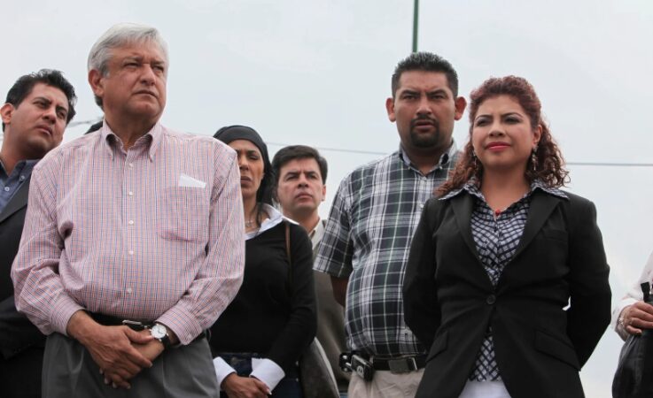 Brugada, entre la sombra de Juanito y arropada por López Obrador 