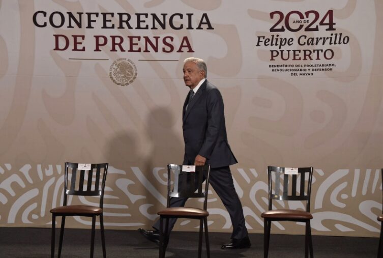 Mañaneras no serán suspendidas en lo que resta de periodo electoral