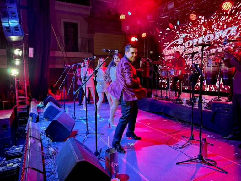 Magnífica presentación de la Sonora Tropicana en el Corredor Carranza 