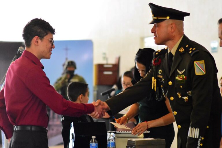 Está vigente el trámite para la cartilla del servicio militar