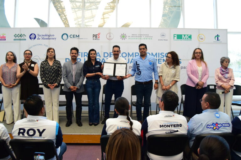 Candidatas y candidatos de Aguascalientes firman el Compromiso por la Paz