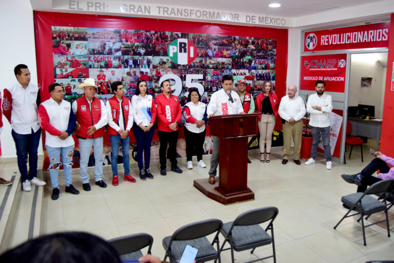 El PRI no debe prestarse al juego de Alito Moreno: López Velarde