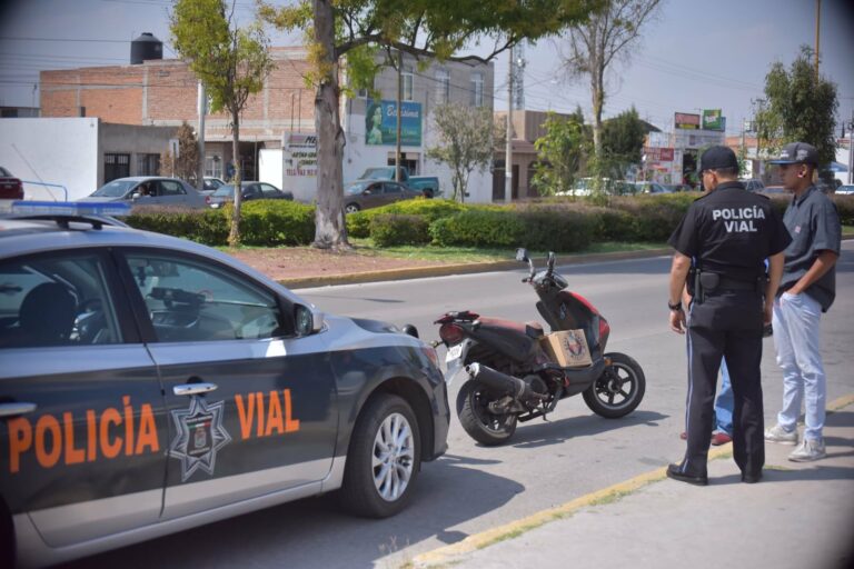 Llaman a motociclistas a respetar límites de velocidad