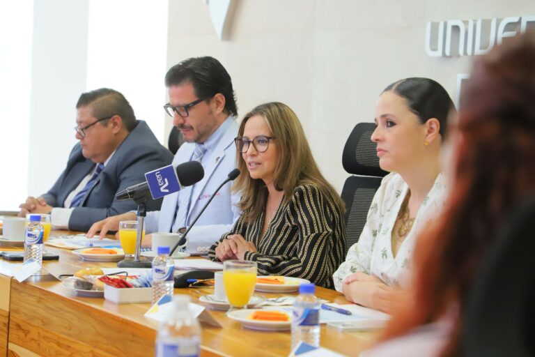 UAA y preparatorias incorporadas refrendan compromiso con la educación de calidad 