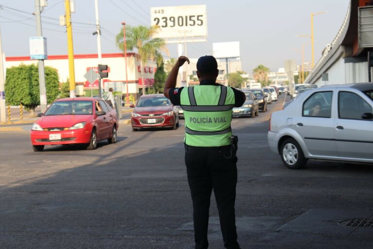 Policía vial de Aguascalientes lleva a cabo operativos permanentes