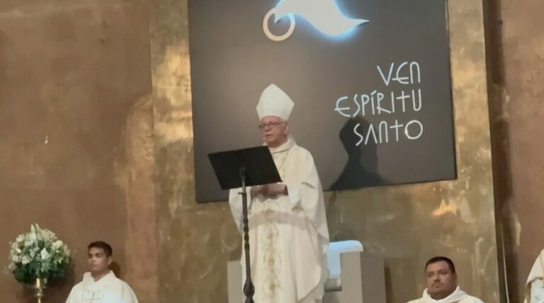 Iglesia acusa violencia electoral, cierra filas con el obispo Rangel y denuncia ataque con bots 