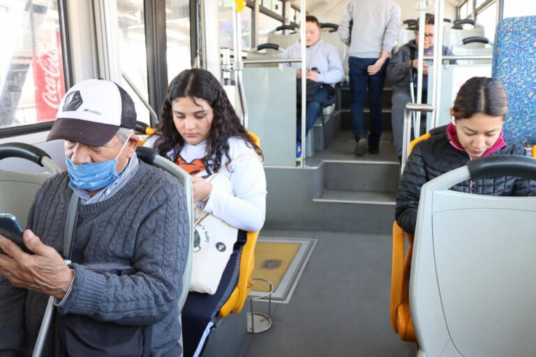 Internet gratuito en camiones urbanos de Aguascalientes supera las 3 millones de conexiones 