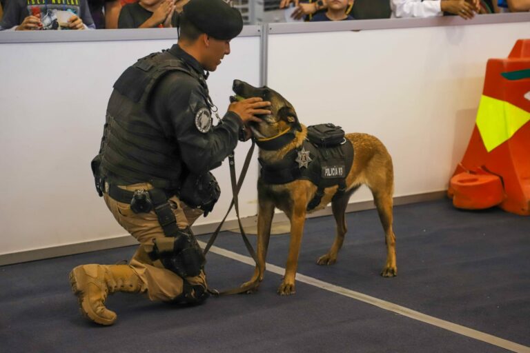 El Grupo K9 de Jesús María realizó exhibición