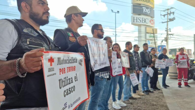 Delegación de la Cruz Roja emprende campaña para motociclistas en Aguascalientes