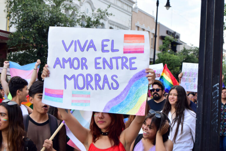 Juan Carlos Regalado Ugarte presenta ley de inclusión social y productiva de personas trans