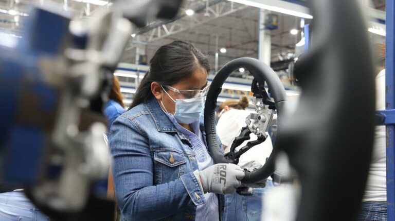 ICTEA y empresas japonesas capacitarán a trabajadores del sector automotriz