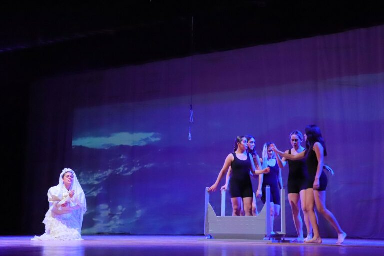 Estudiantes de Artes Escénicas de la UAA presentan Una Ópera de dos Centavos 