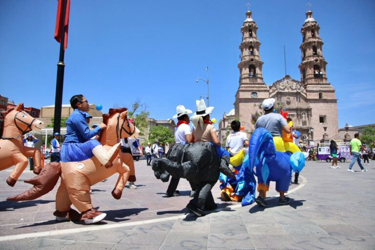 Cientos de familias celebraron el Día del Padre en la VíaAgs 