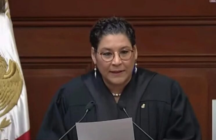 Lenia Batres felicita a Sheinbaum 