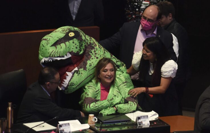 Tras derrota, Xóchitl Gálvez pidió su reincorporación al Senado