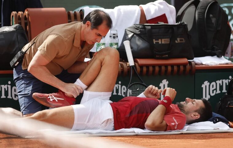 Novak Djokovic se retira de Roland Garros por una lesión