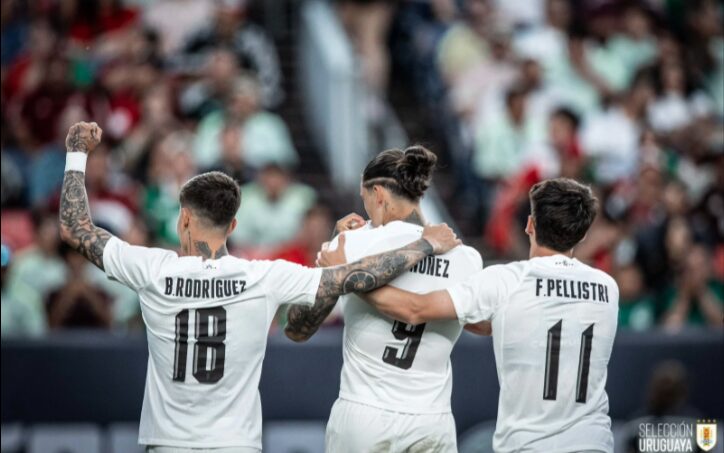 Uruguay humilla 4-0 a México en amistoso rumbo a la Copa América