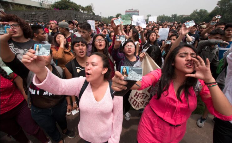 México, en recesión democrática: Latinobarómetro 